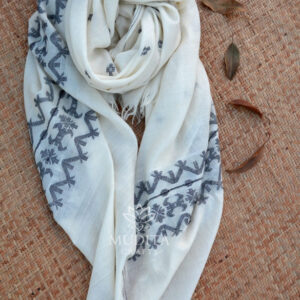 Classic Wool Jamdani Stole – MCSTWJ007
